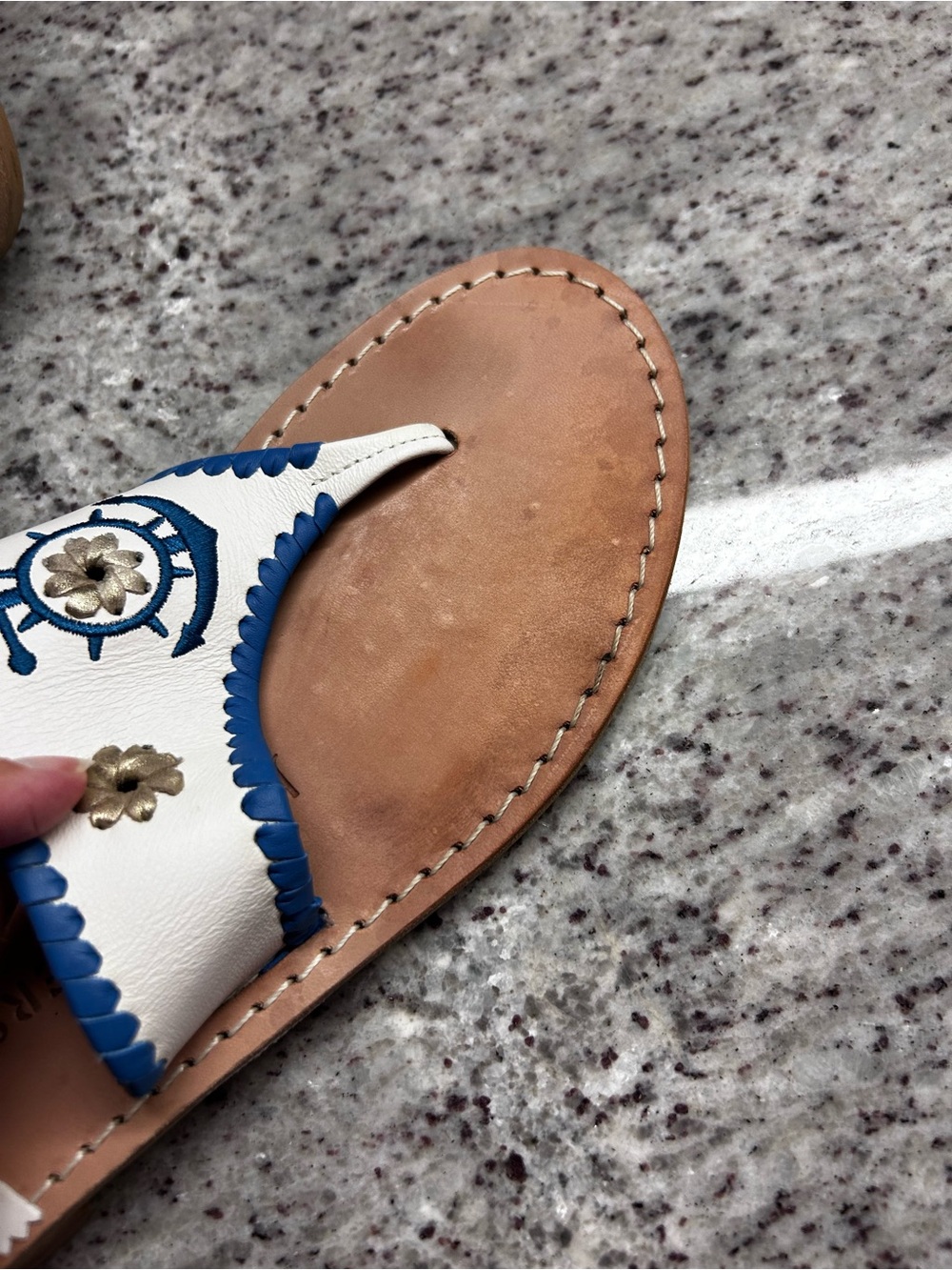 Jack Rogers Women’s White & Blue Nautical Thong Sandals size 9 - Picture 6 of 6